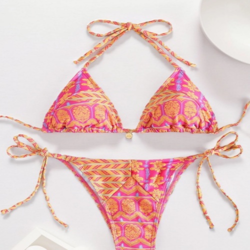 هل من الأفضل مقاس أكبر أو أقل في ملابس السباحة؟